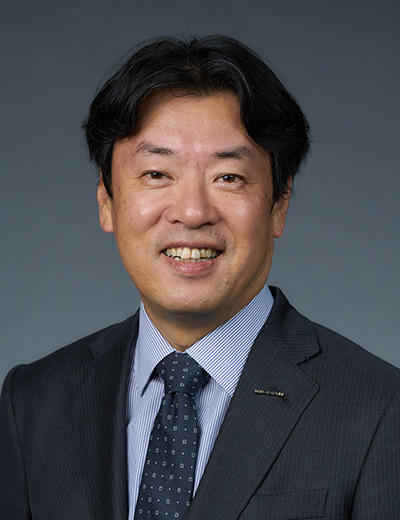 中畔 邦雄